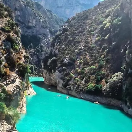 Mas Des Lavandes Рьез